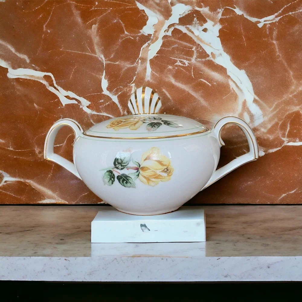 Vintage Narumi Kent China Trio Pattern Covered Sugar Bowl with Lid Gold Trim